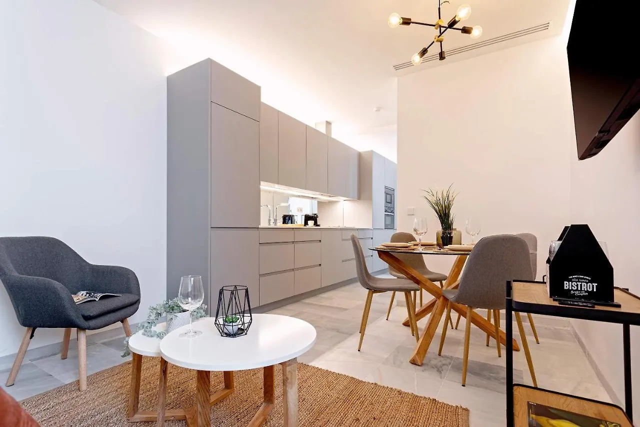 Genteel Home Catedral كاديز